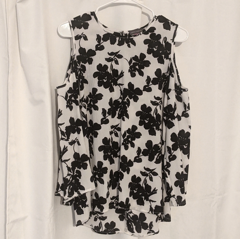 Vince Camuto Classic Blouse PM